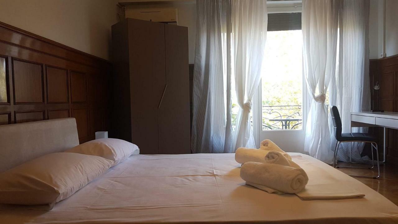 Violet Errathens Apartment - Athens Center, 7 Bd, 3 Bath Eksteriør bilde