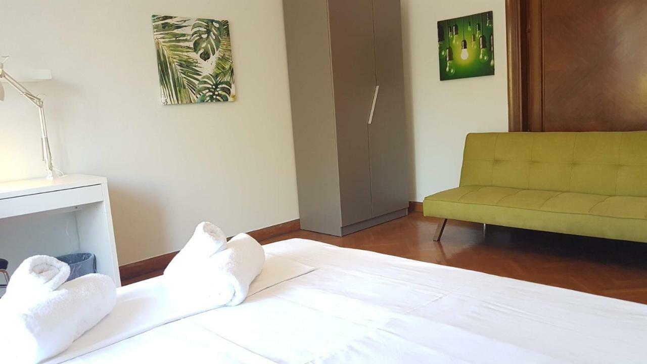 Violet Errathens Apartment - Athens Center, 7 Bd, 3 Bath Eksteriør bilde
