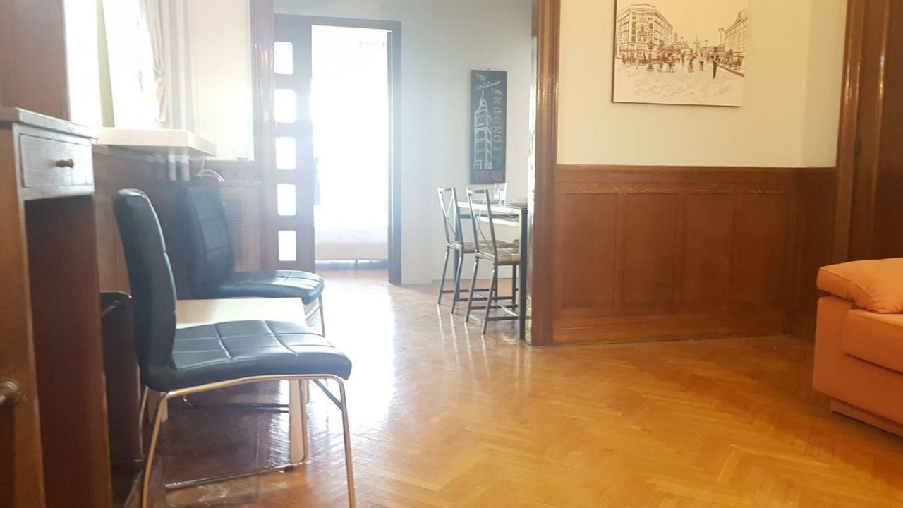 Violet Errathens Apartment - Athens Center, 7 Bd, 3 Bath Eksteriør bilde