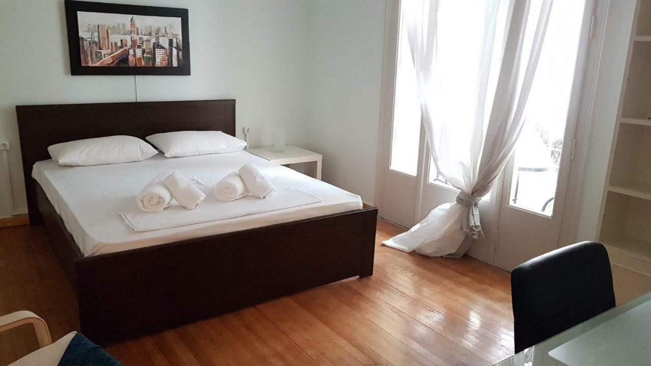 Violet Errathens Apartment - Athens Center, 7 Bd, 3 Bath Eksteriør bilde
