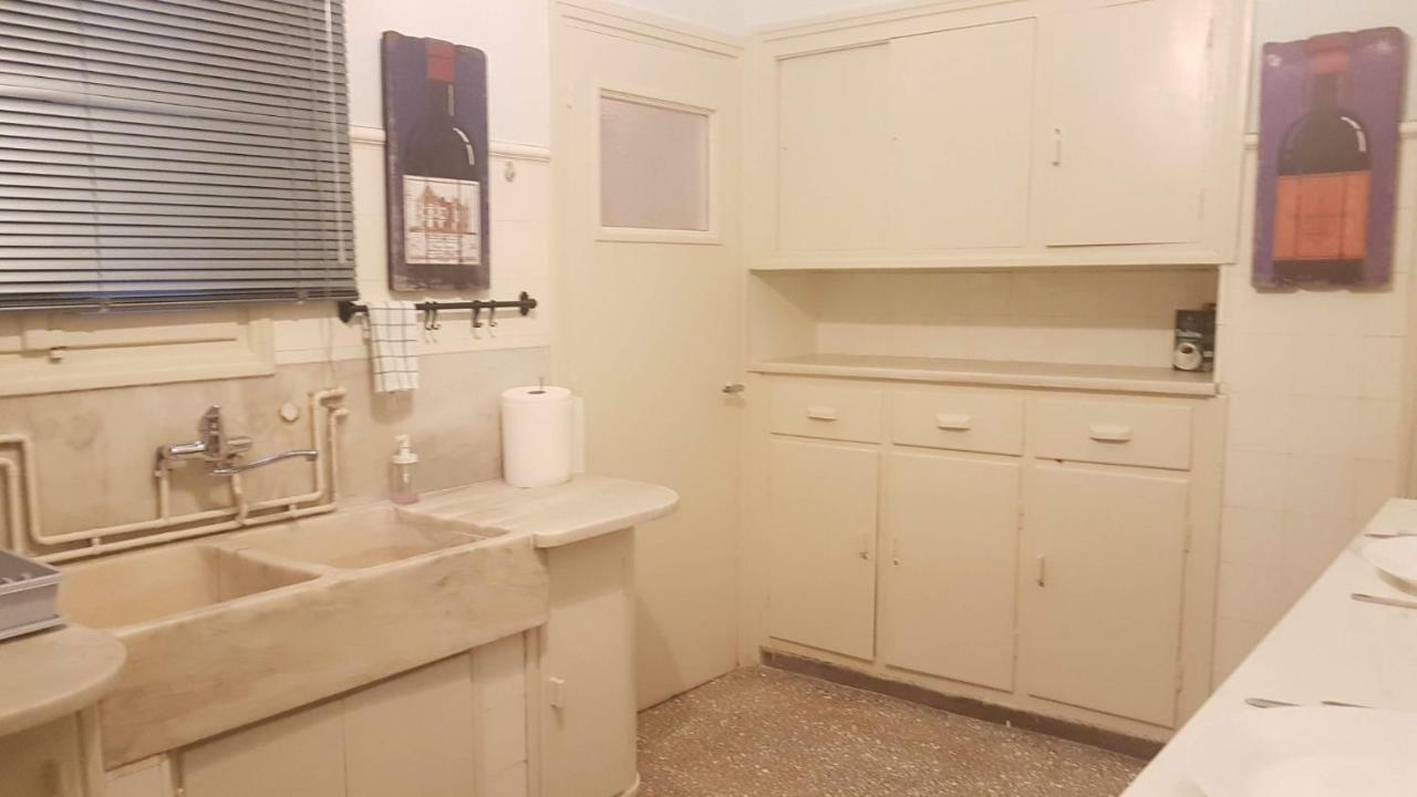 Violet Errathens Apartment - Athens Center, 7 Bd, 3 Bath Eksteriør bilde